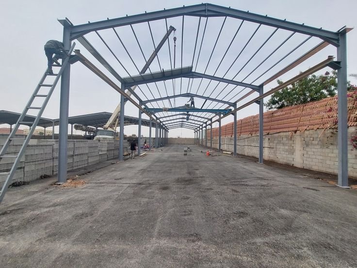 هناجر حديد في الرياض